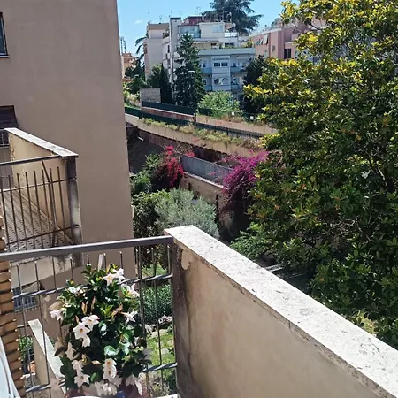 Holiday home Moderno Con Vista Sul 2 Fermate Da San Pietro